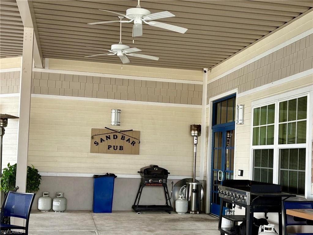 417 Snead DR, NORTH FORT MYERS FL 33903-47