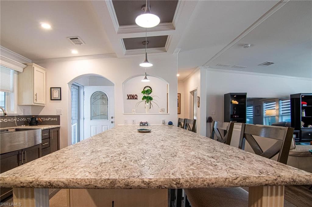 417 Snead DR, NORTH FORT MYERS FL 33903-10