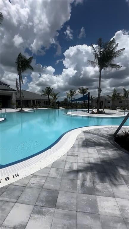 17578 Winding Oak LN, NORTH FORT MYERS FL 33917-25