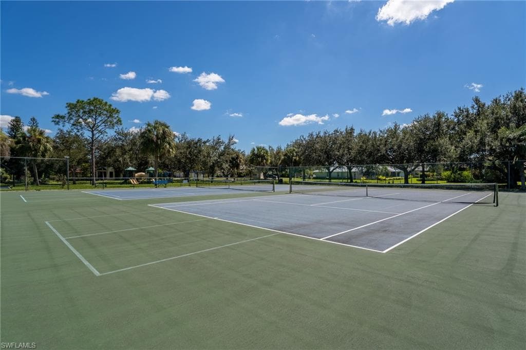 1048 Harbour Drake DR, PUNTA GORDA FL 33983-46