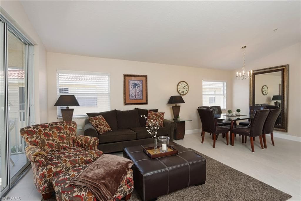 6544 Huntington Lakes CIR 9-204-6