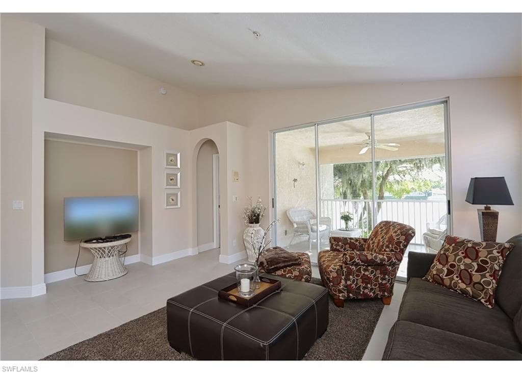 6544 Huntington Lakes CIR 9-204-5