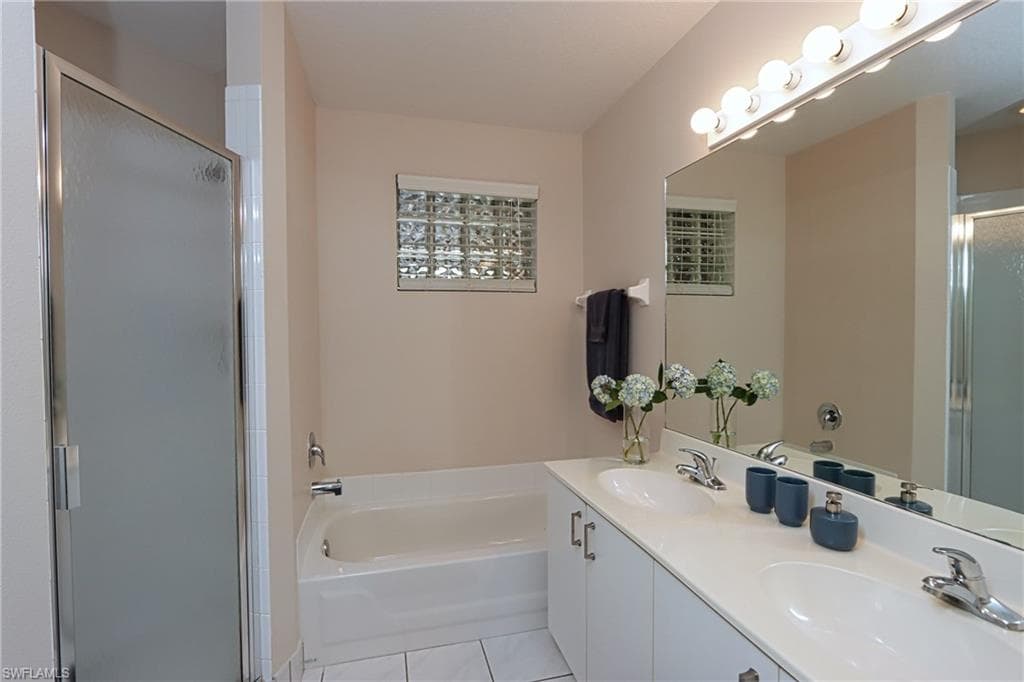 6544 Huntington Lakes CIR 9-204-14