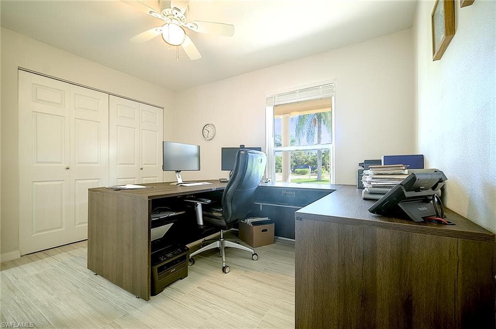 4135 Yarmouth CT, NORTH FORT MYERS FL 33903-33