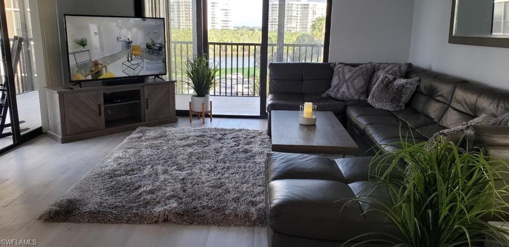 15 Bluebill AVE 406-2