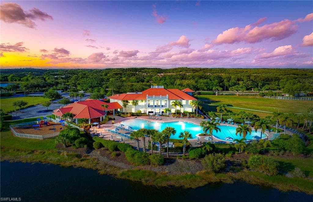 3922 Hampton CIR-38