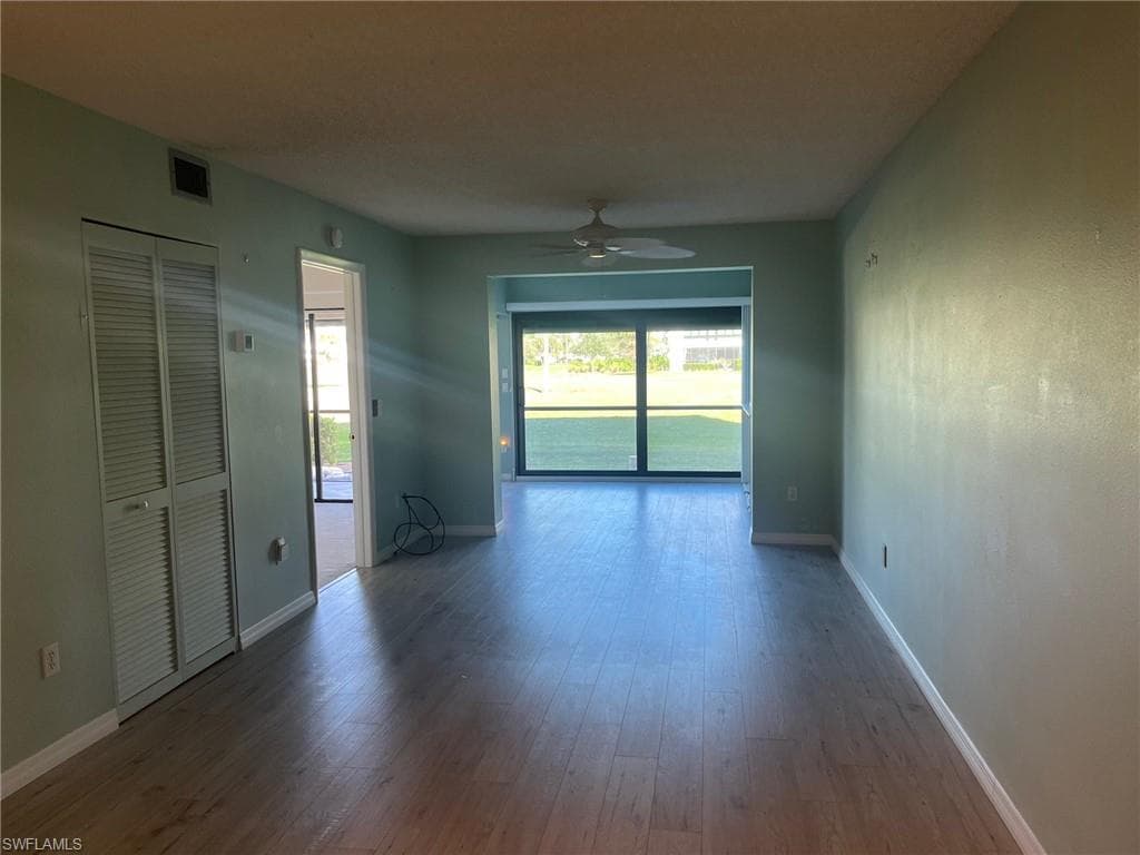 7406 Lake Breeze DR 118-3
