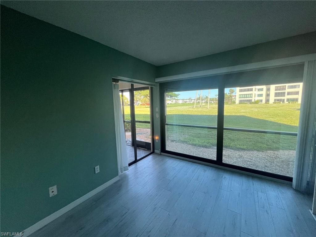 7406 Lake Breeze DR 118-8
