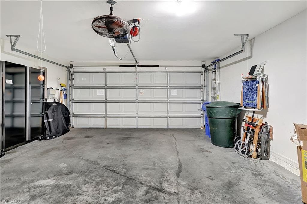 11041 Iron Horse WAY-30