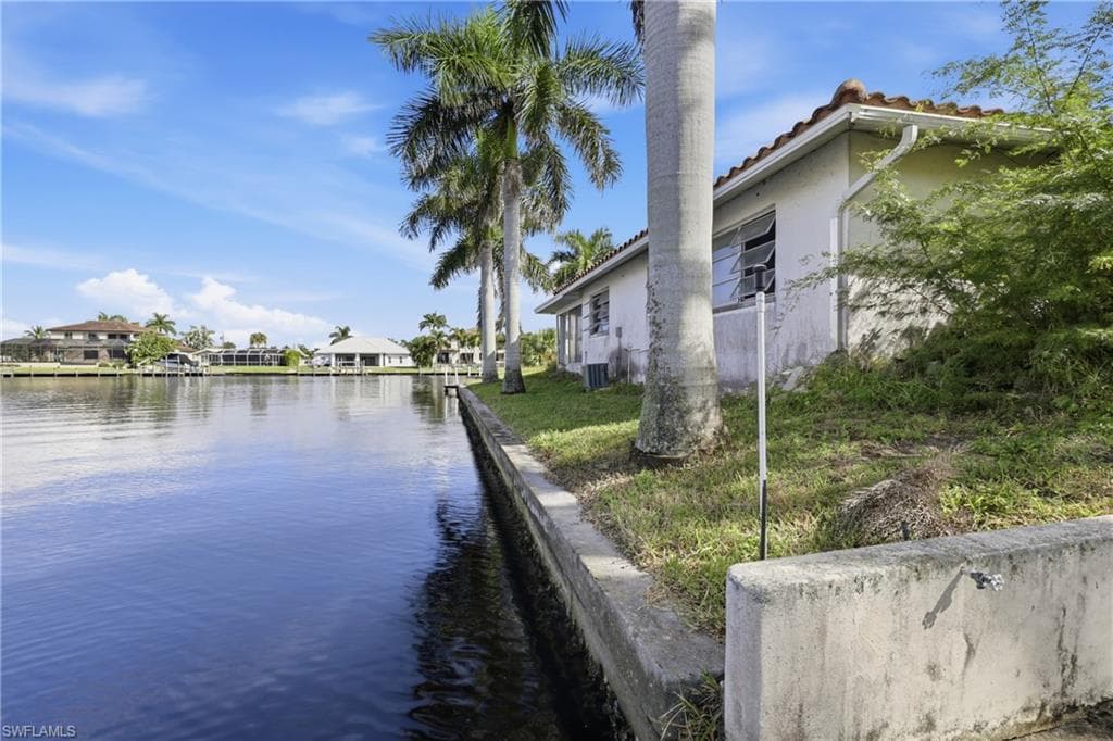 111 SW 49th TER-15