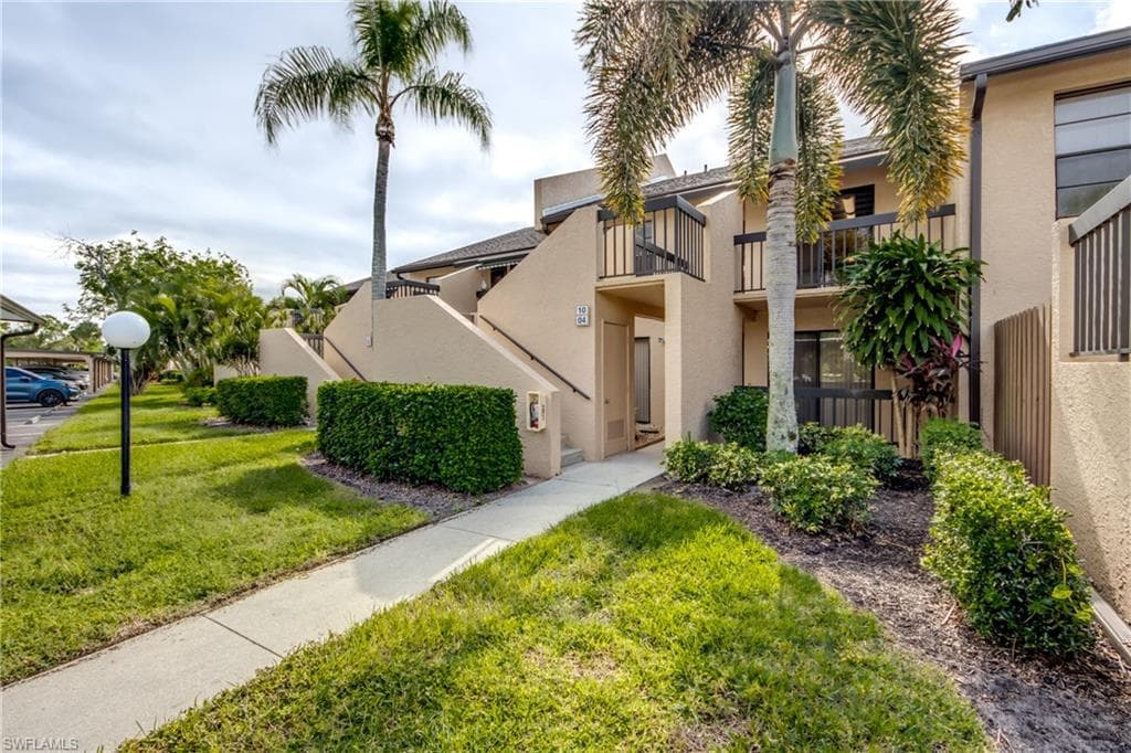 15456 Admiralty CIR # 10, NORTH FORT MYERS FL 33917-4