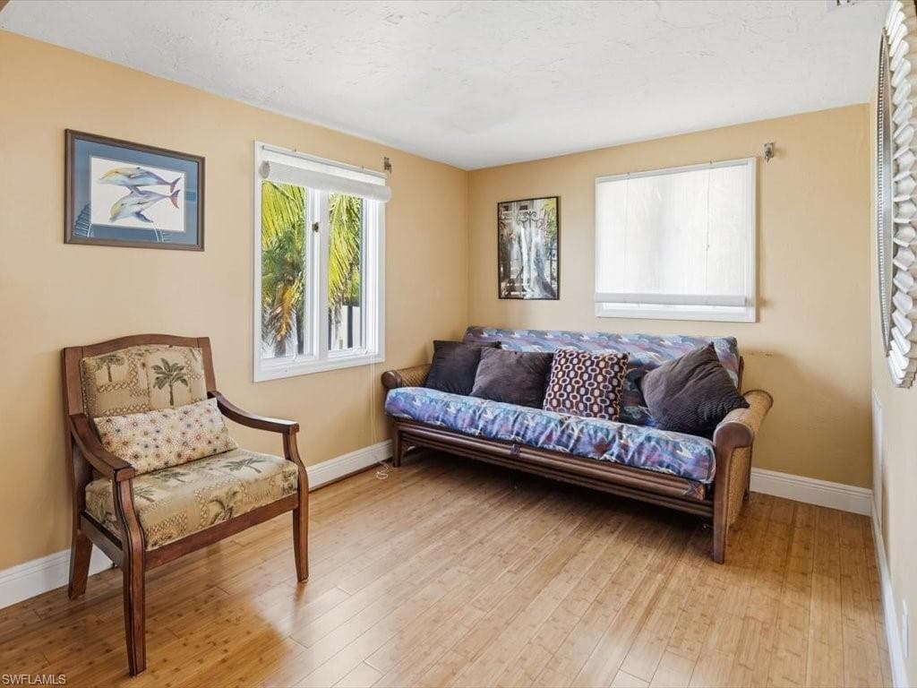 230 Harbor PL N, GOODLAND FL 34140-8