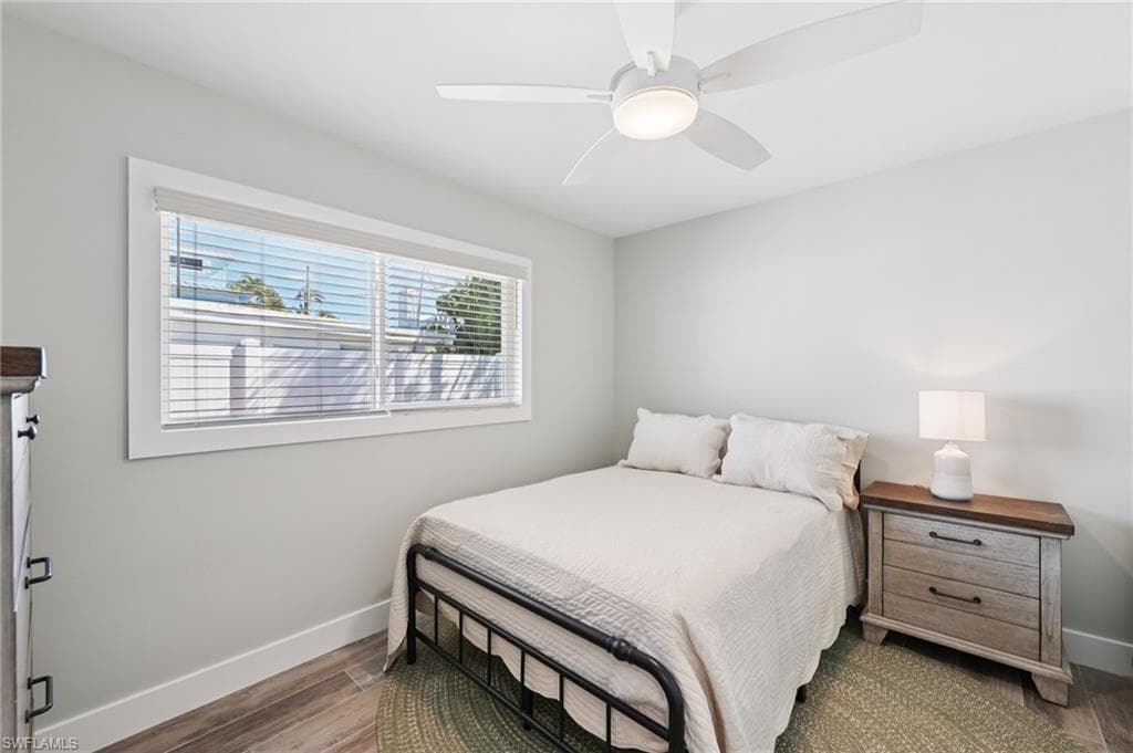 210 Hibiscus DR, FORT MYERS BEACH FL 33931-19