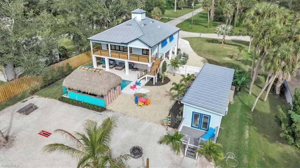 9470 Colony DR, NORTH FORT MYERS FL 33917-48