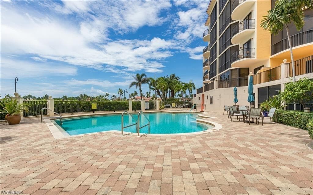 5704 Cape Harbour DR 105-33
