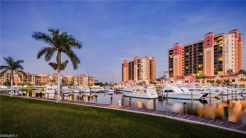 5704 Cape Harbour DR 105-4