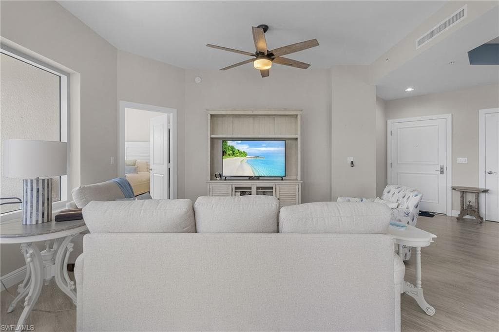 4182 Bay Beach LN # 721, FORT MYERS BEACH FL 33931-14