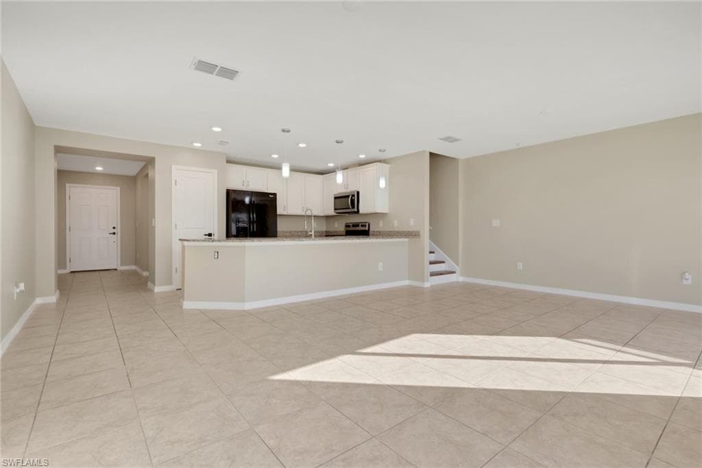 15061 Caspian Tern CT # 102, NORTH FORT MYERS FL 33917-8