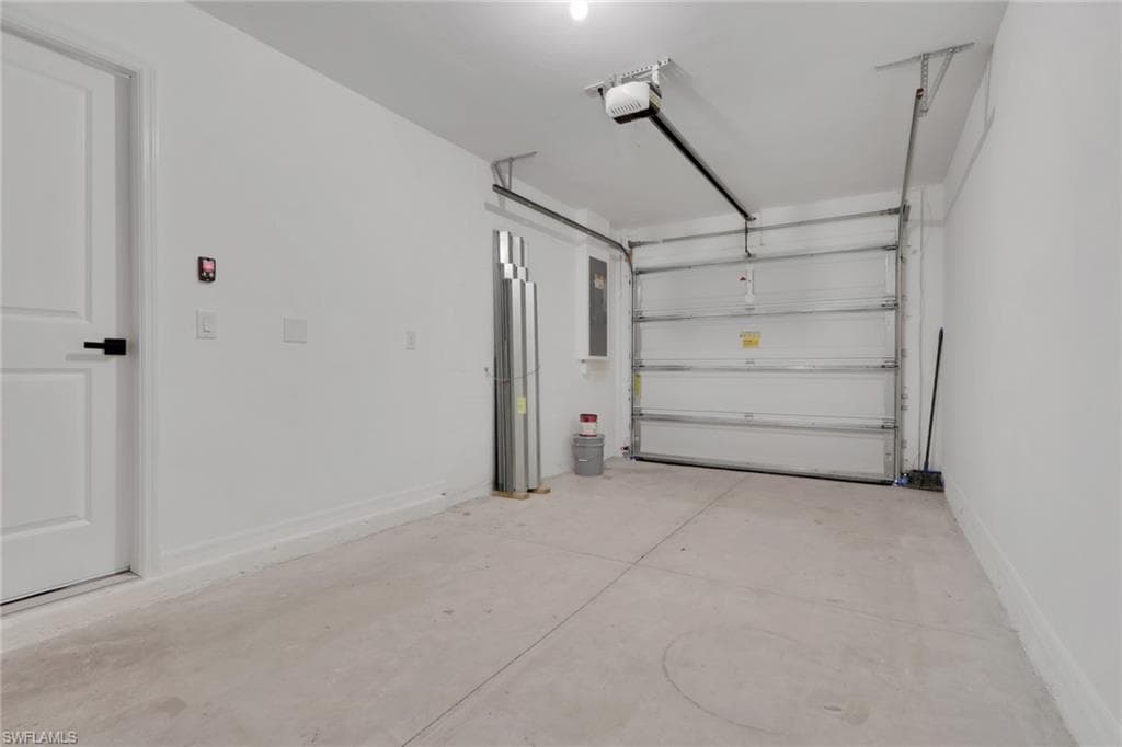 15061 Caspian Tern CT # 102, NORTH FORT MYERS FL 33917-23