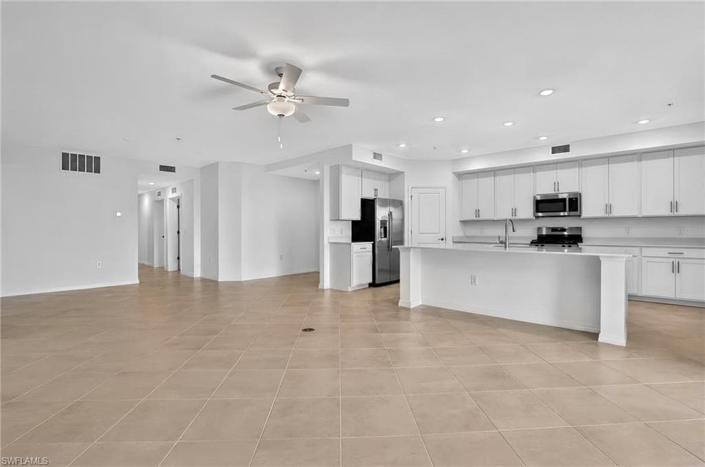 15888 Green Acres AVE 4212-15