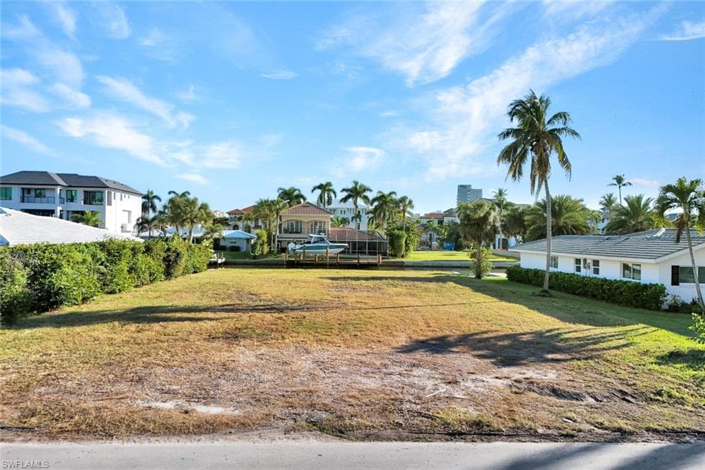 112 Seabreeze AVE-6