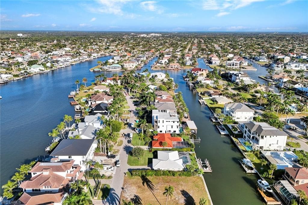 112 Seabreeze AVE-4
