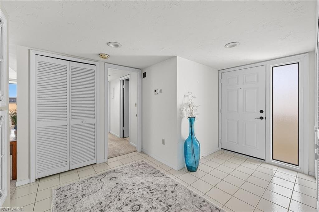 11 Bluebill AVE 1006-26