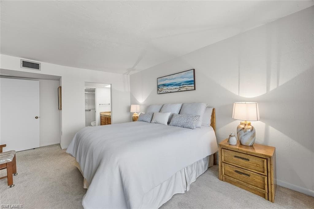 11 Bluebill AVE 1006-18