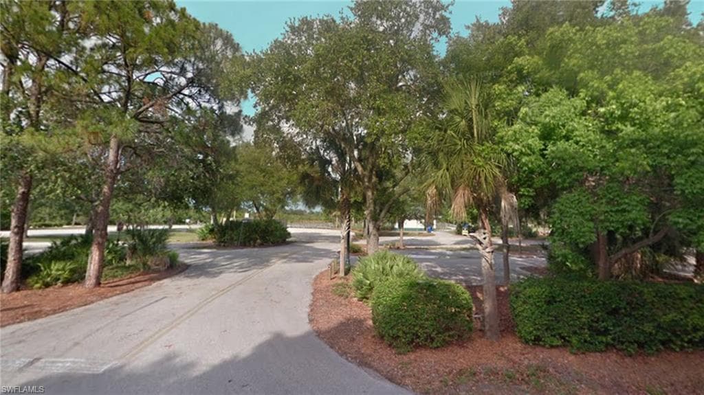 15 & 17 Blossom LN-5