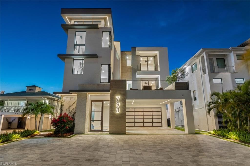 793 San Carlos DR-0
