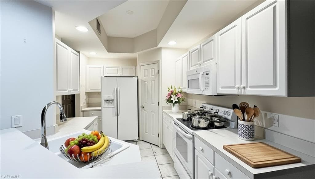 14999 Rivers Edge CT 202-3