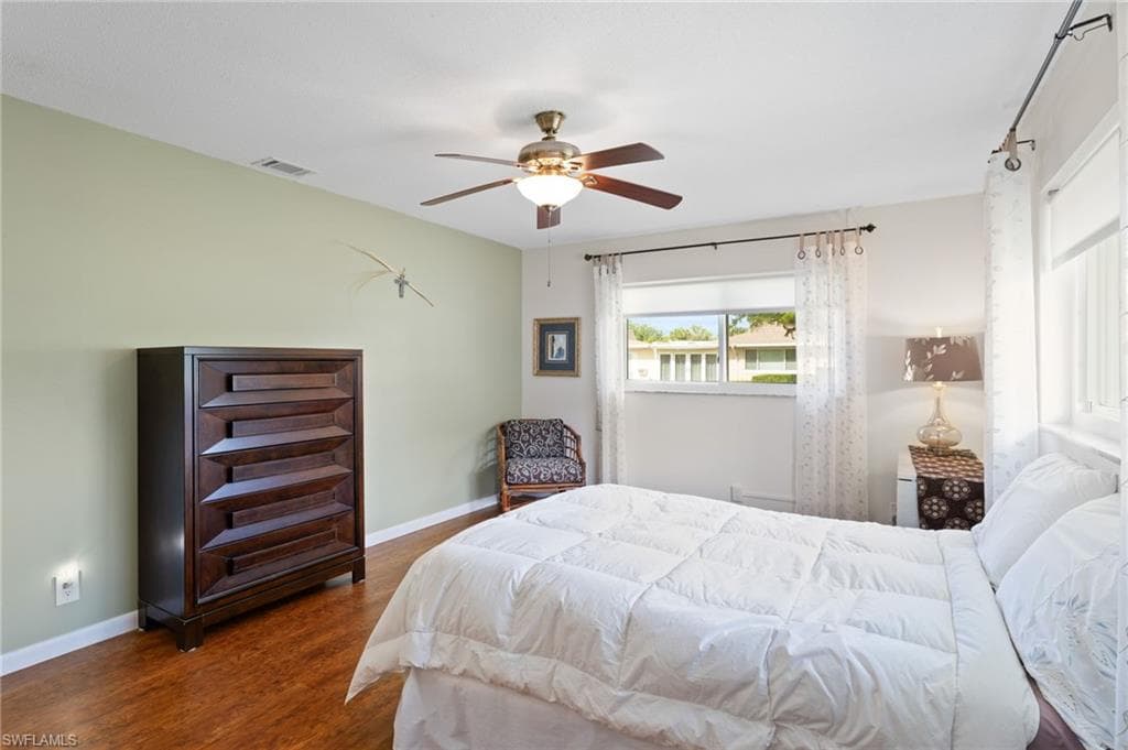 854 Pangola DR, NORTH FORT MYERS FL 33903-26