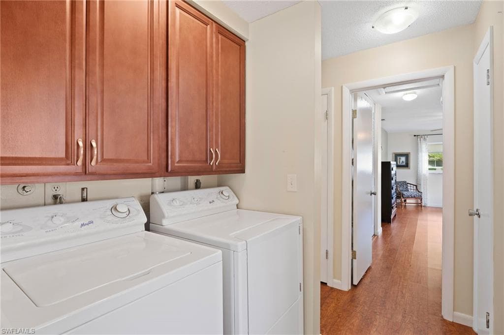 854 Pangola DR, NORTH FORT MYERS FL 33903-29
