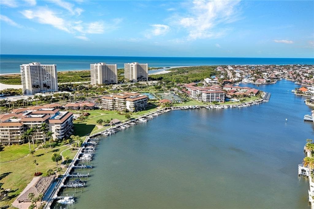 380 Seaview CT 1703-41
