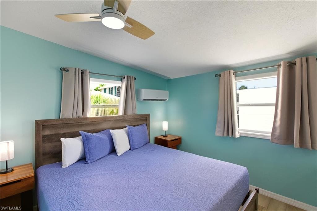 185 Hibiscus DR, FORT MYERS BEACH FL 33931-24