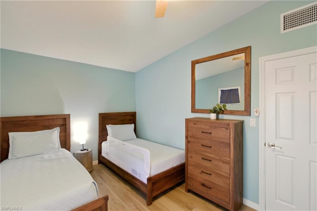 185 Hibiscus DR, FORT MYERS BEACH FL 33931-20