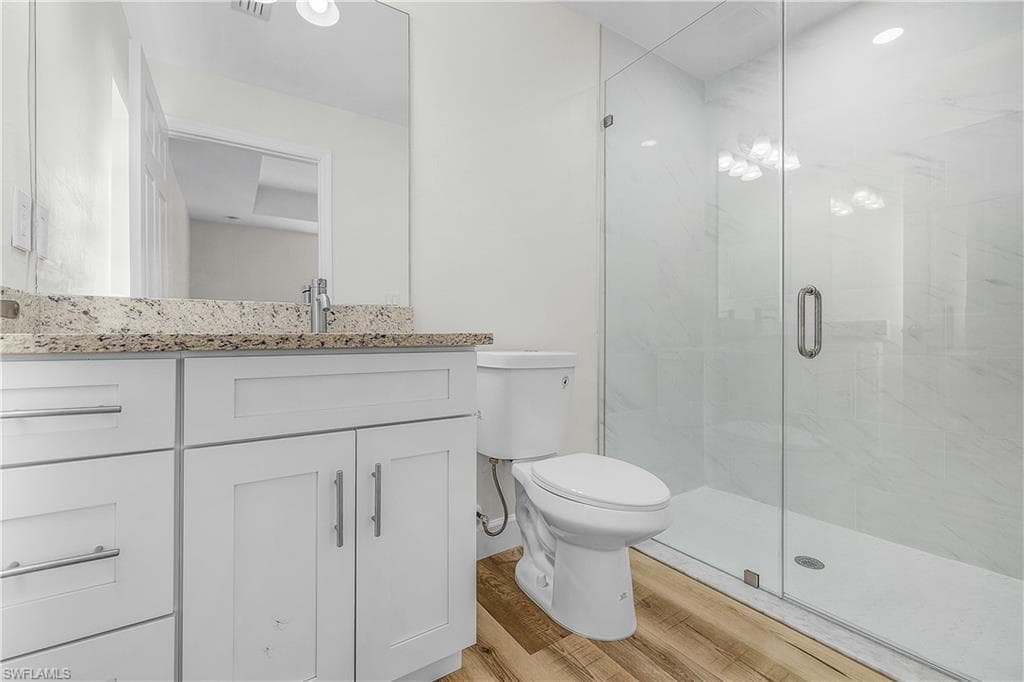 16810/16812 San Edmundo RD-26