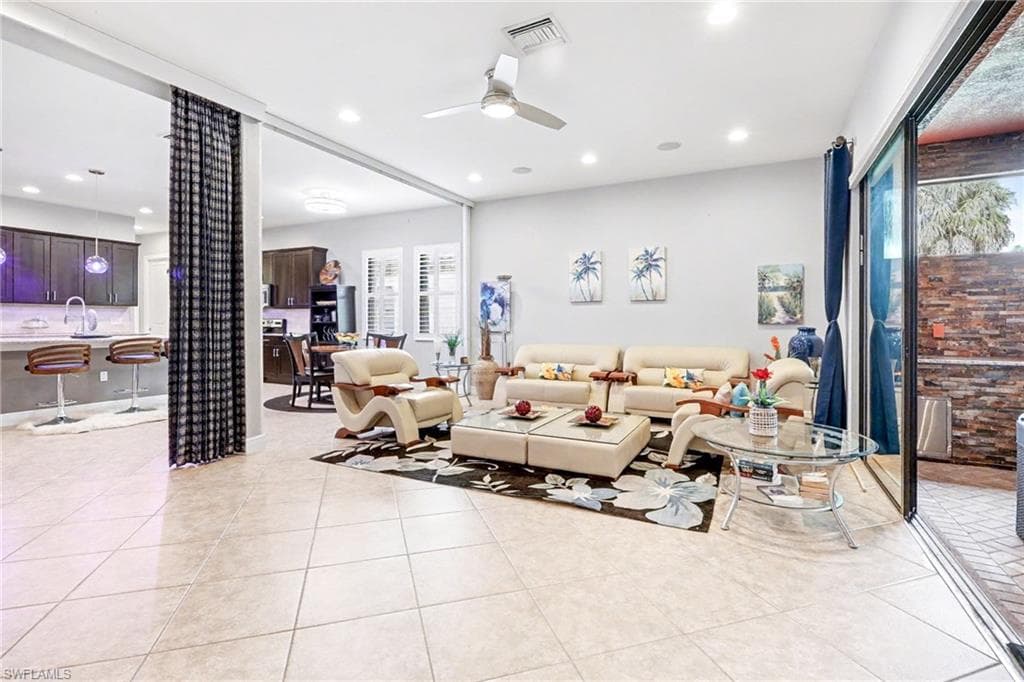 12715 Fairington WAY-9
