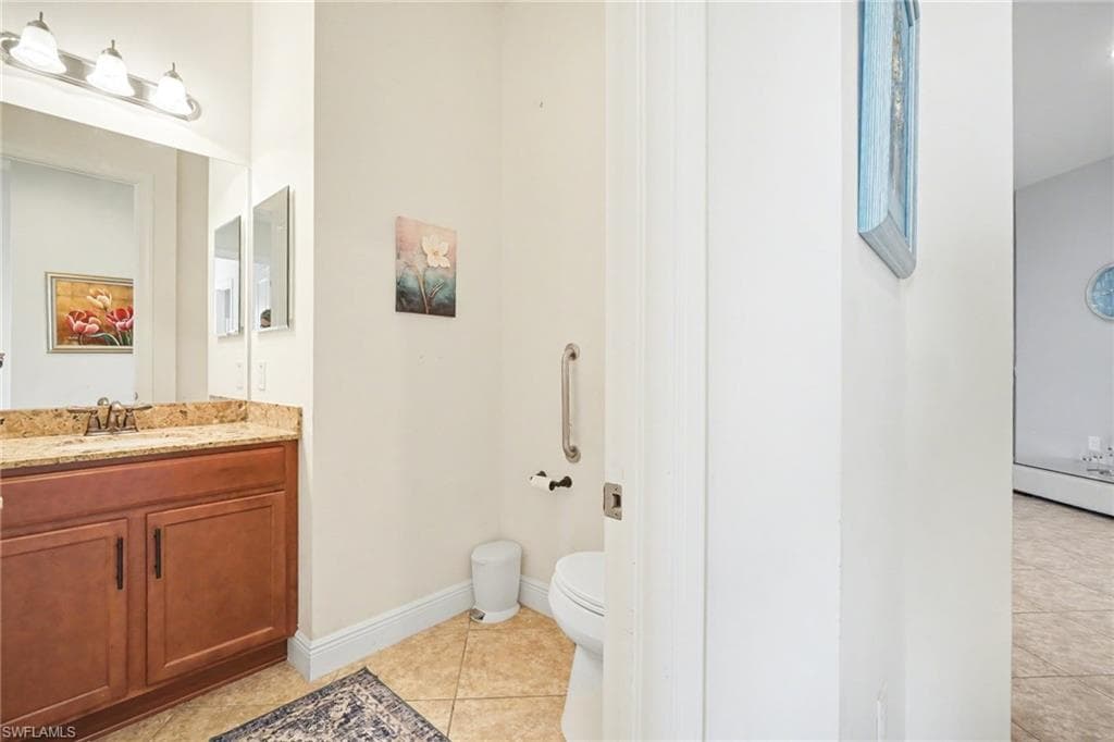 12715 Fairington WAY-18