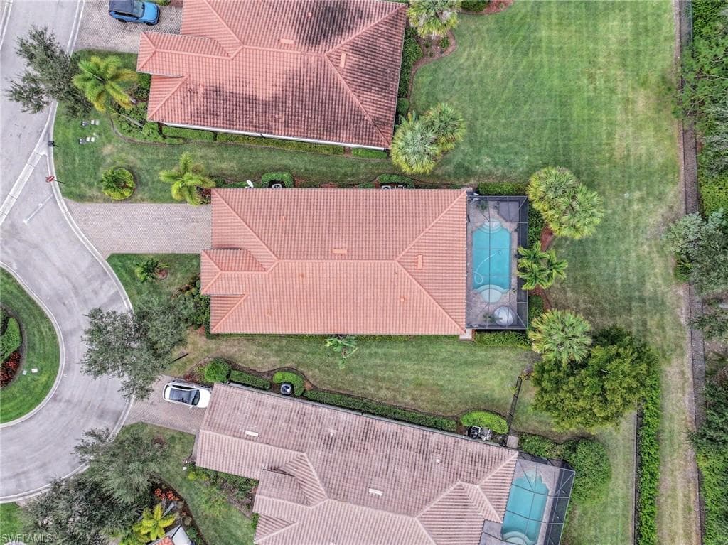 12715 Fairington WAY-37