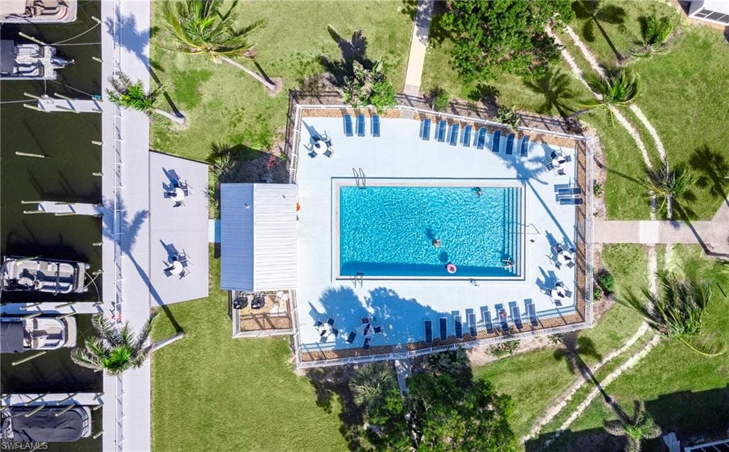 18010 San Carlos BLVD # 31, FORT MYERS BEACH FL 33931-18