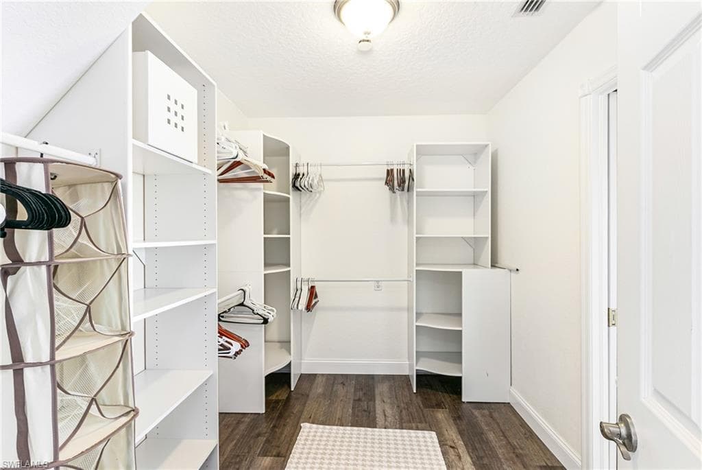 12201 Shoreview DR-27