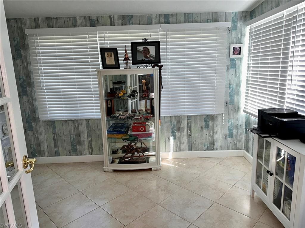 772 July CIR, NORTH FORT MYERS FL 33903-20