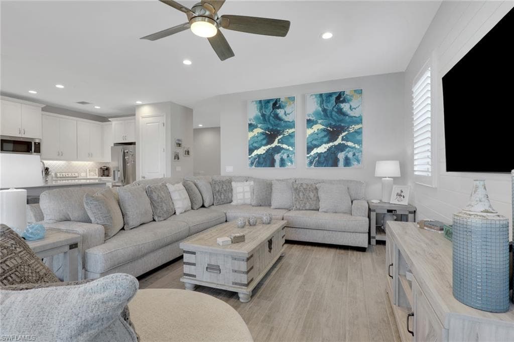 2647 Seychelles CIR # 2205, OTHER FL 34112-8