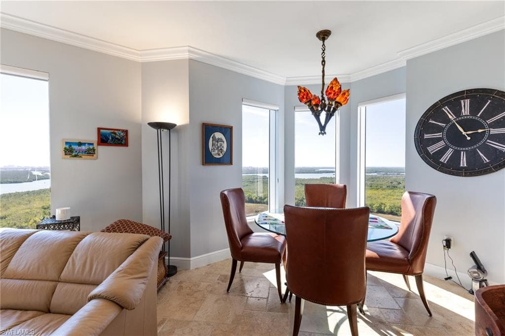 1060 Borghese LN 1506-16