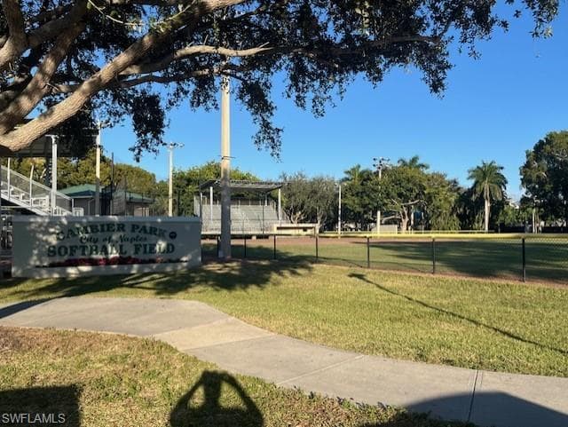680 Park ST-15