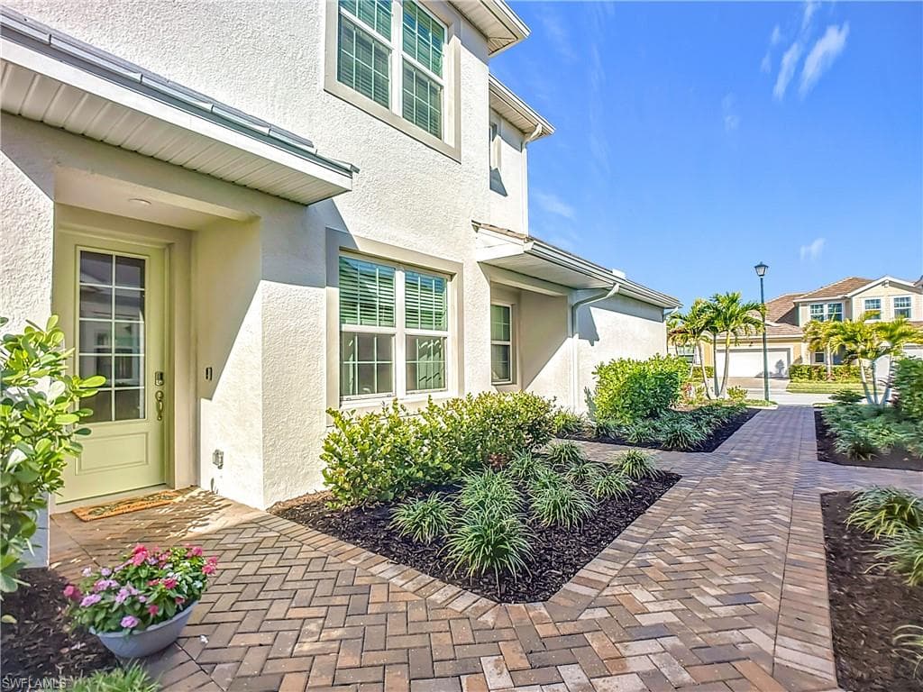 4664 Arboretum CIR # 101, OTHER FL 34112-2