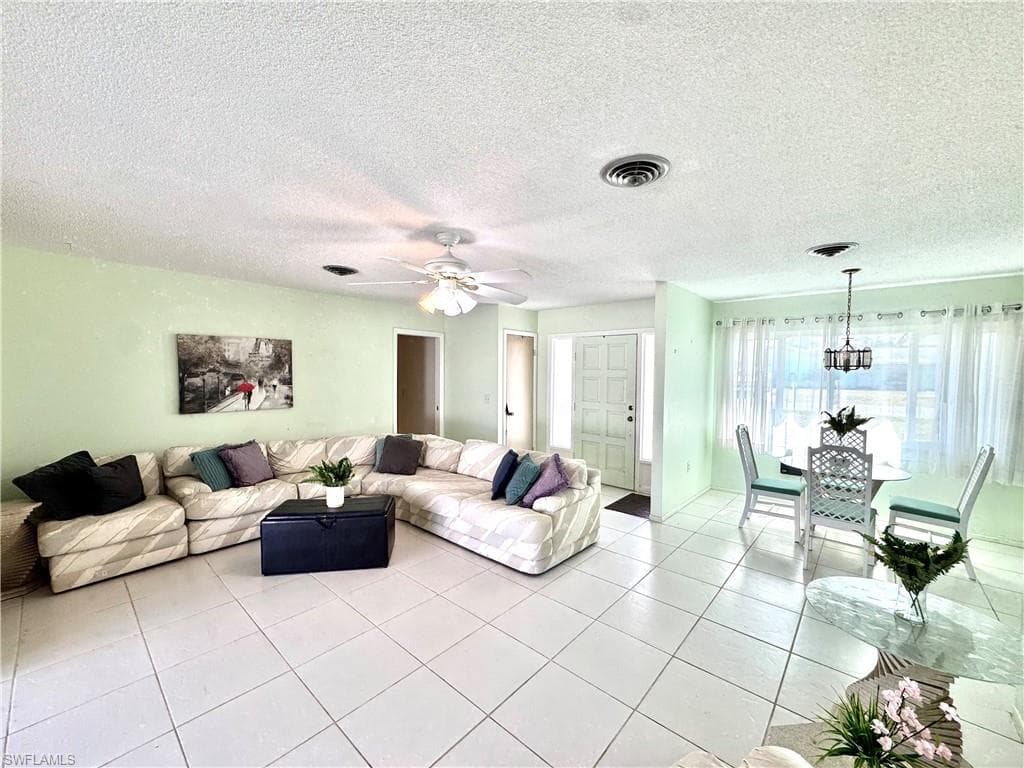 1048 Porpoise RD, VENICE FL 34293-5