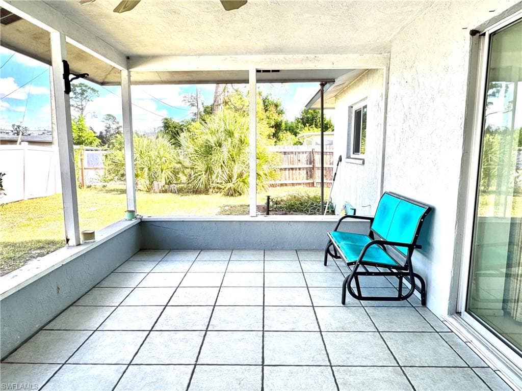 1048 Porpoise RD, VENICE FL 34293-11