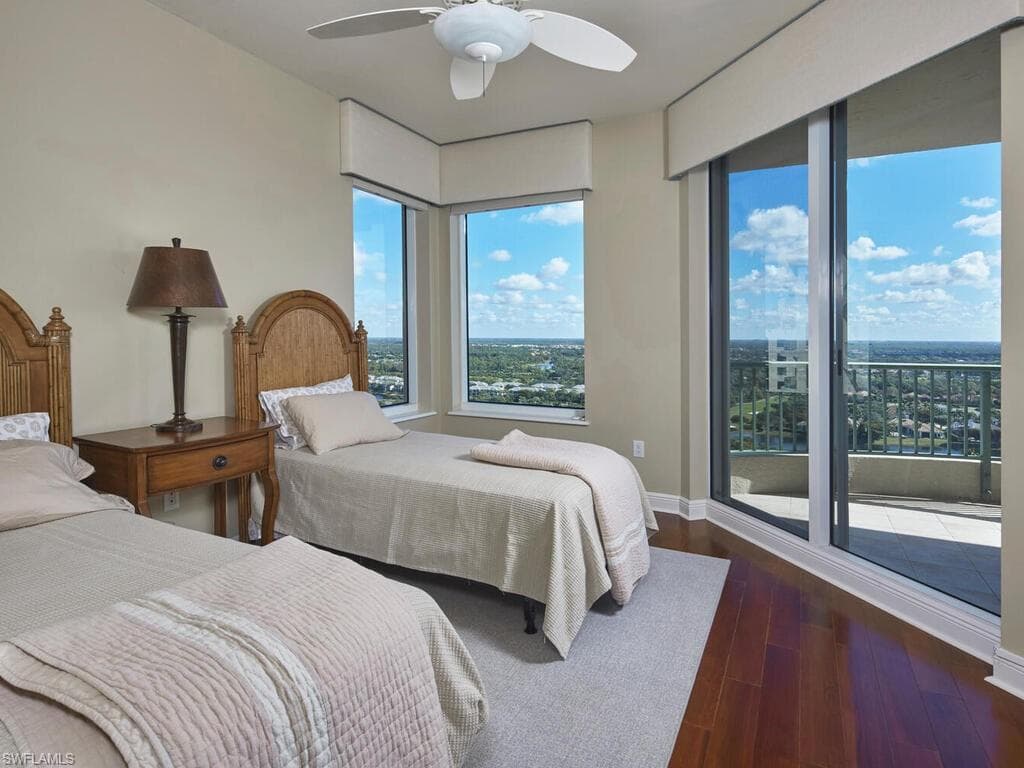 23750 Via Trevi WAY 2001-22